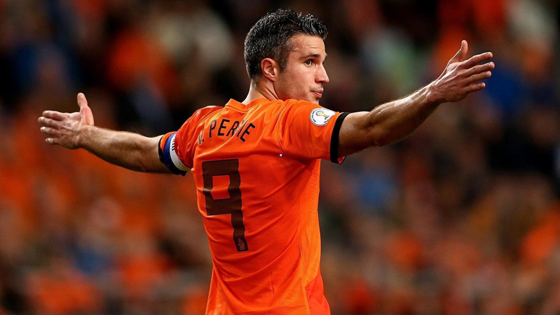 孙兴慜队长之旅或仅一季？离队疑云笼罩，马竞虎视眈眈，罗梅罗阿尔瓦雷斯成关键变量